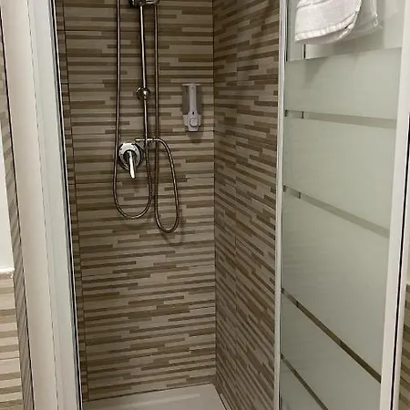 Casa Giura Apartamento