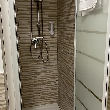 Casa Giura Apartment